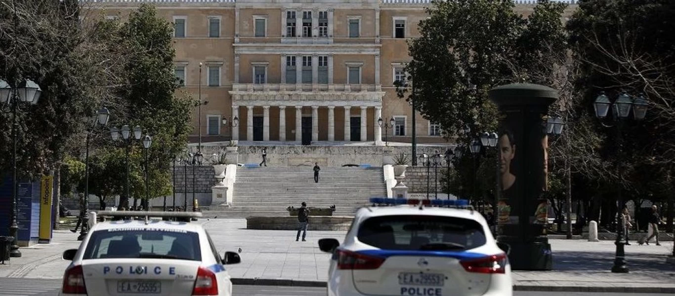 Κορωνοϊός: Ολοταχώς προς απαγόρευση κυκλοφορίας - Τα νέα περιοριστικά μέτρα - 13 νεκροί στην Ελλάδα (upd)